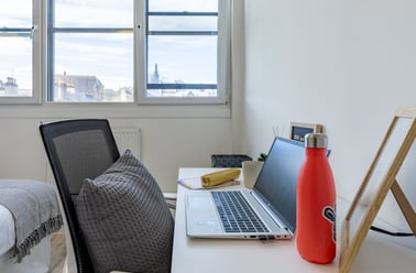 Silver En Suite City View, MyPad Paisley, 26 Gilmour Street, City Centre, Paisley - Image 2